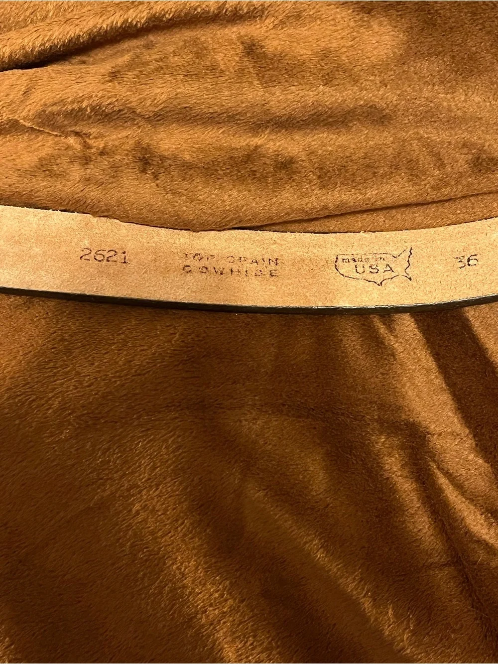 Vintage Western Brown Leather Belt with Gold-Tone Buckle Sz 36”.